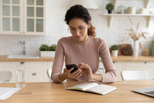 Woman on cellphone