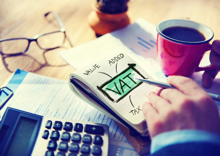 The Advantages and Disadvantages of Voluntary VAT Registration